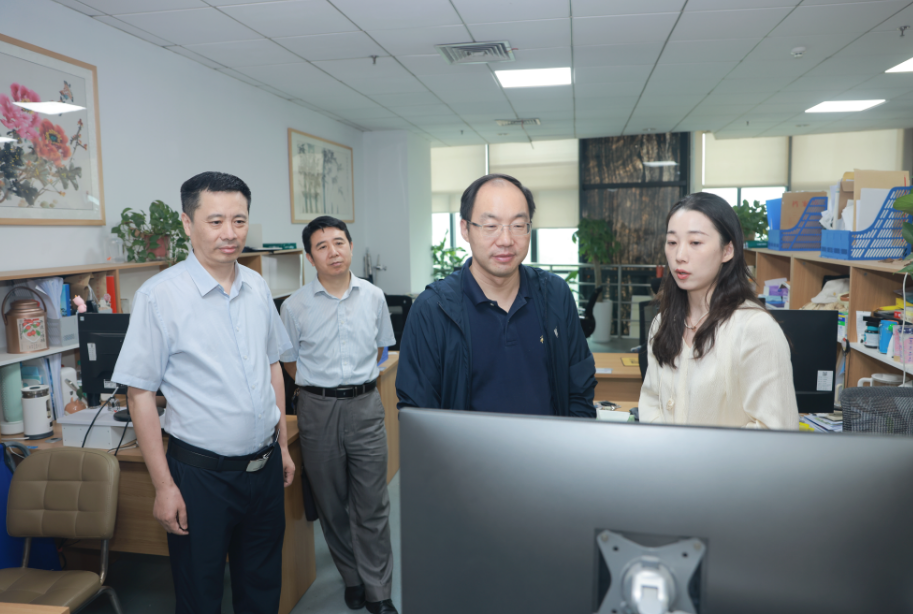 中國(guó)外文局副局長(zhǎng)于運(yùn)全...